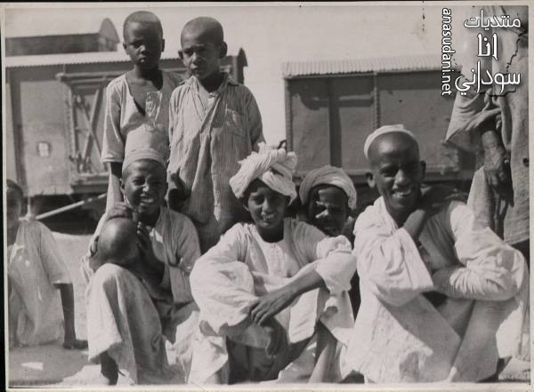 من االماضي