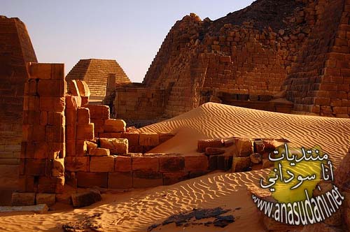 الاثار السودانيه