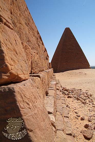 الاثار السودانيه