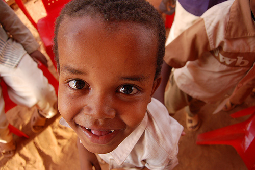 اطفال سودانين